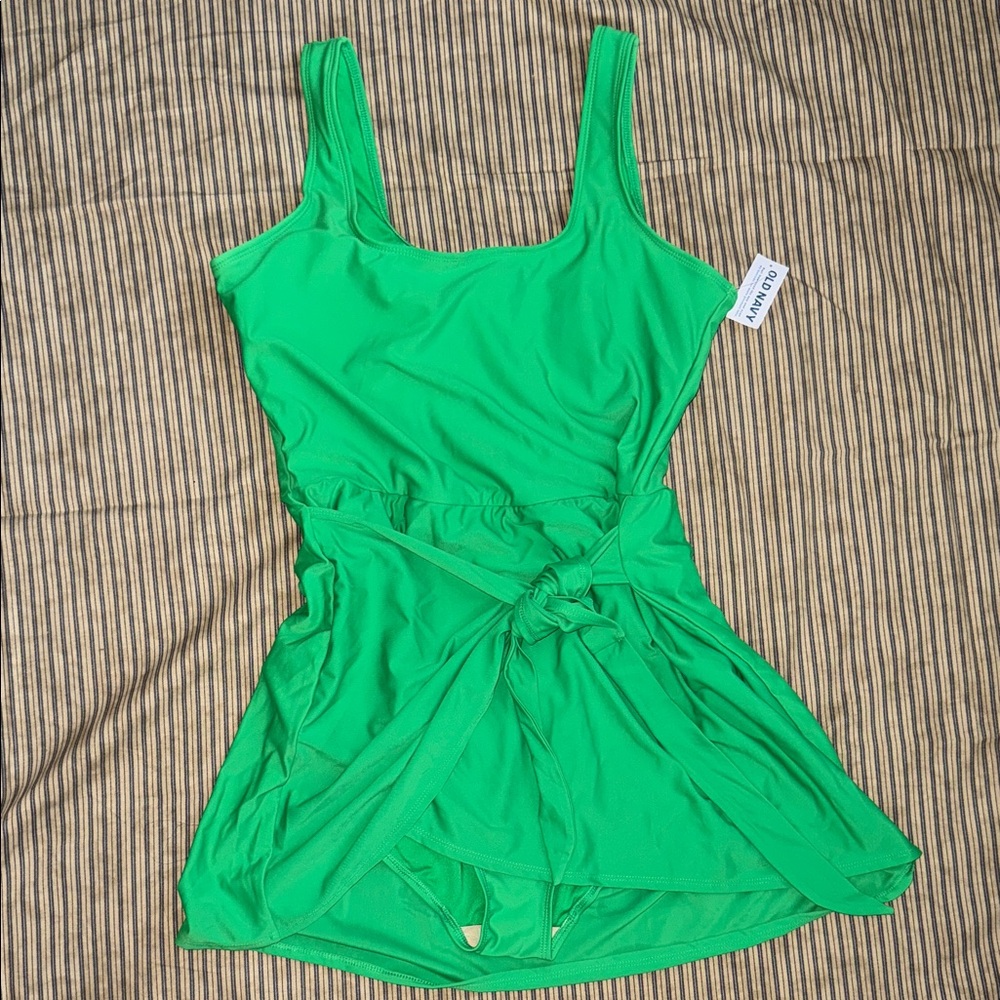 New Old Navy Large Green Women's One Piece Swimsuit